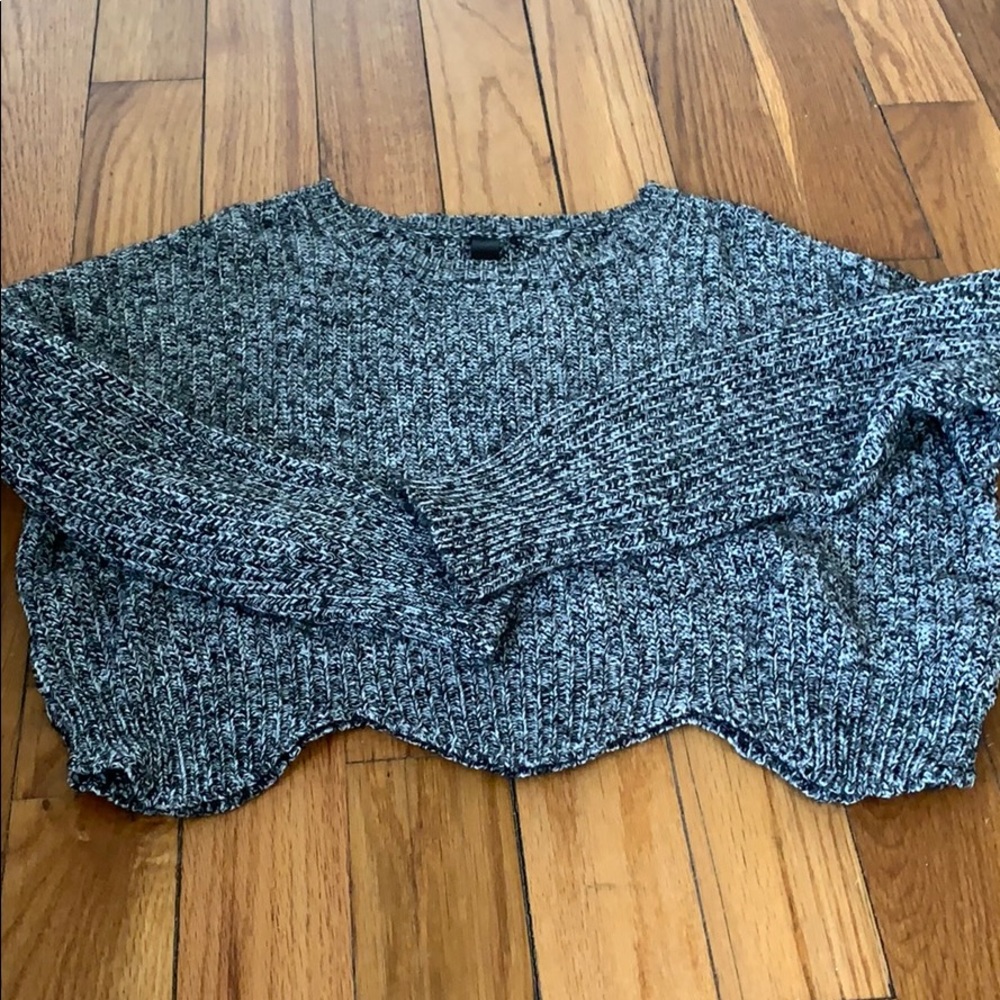 Cropped sweater